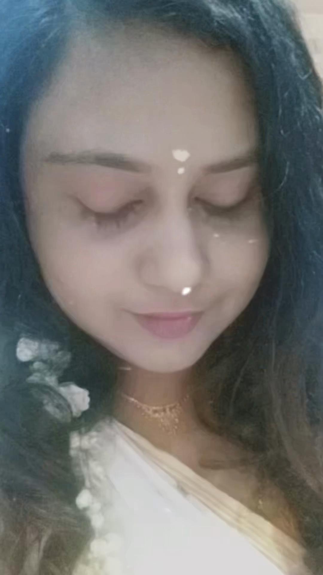 @♥️ Umakutty Sri ♥️