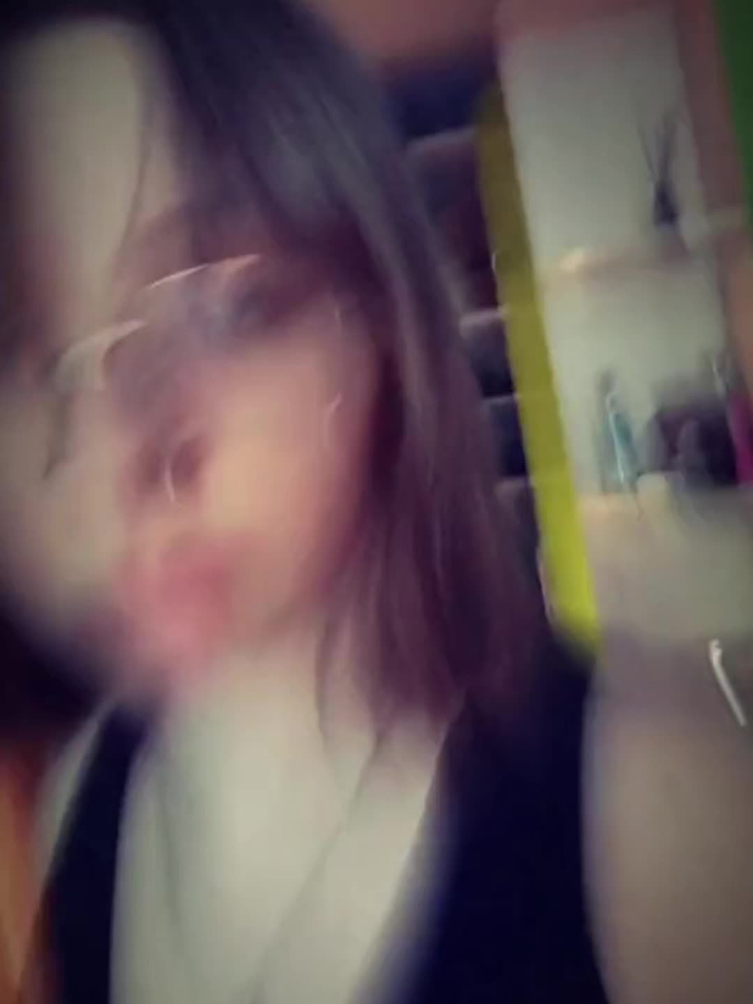 @.@
