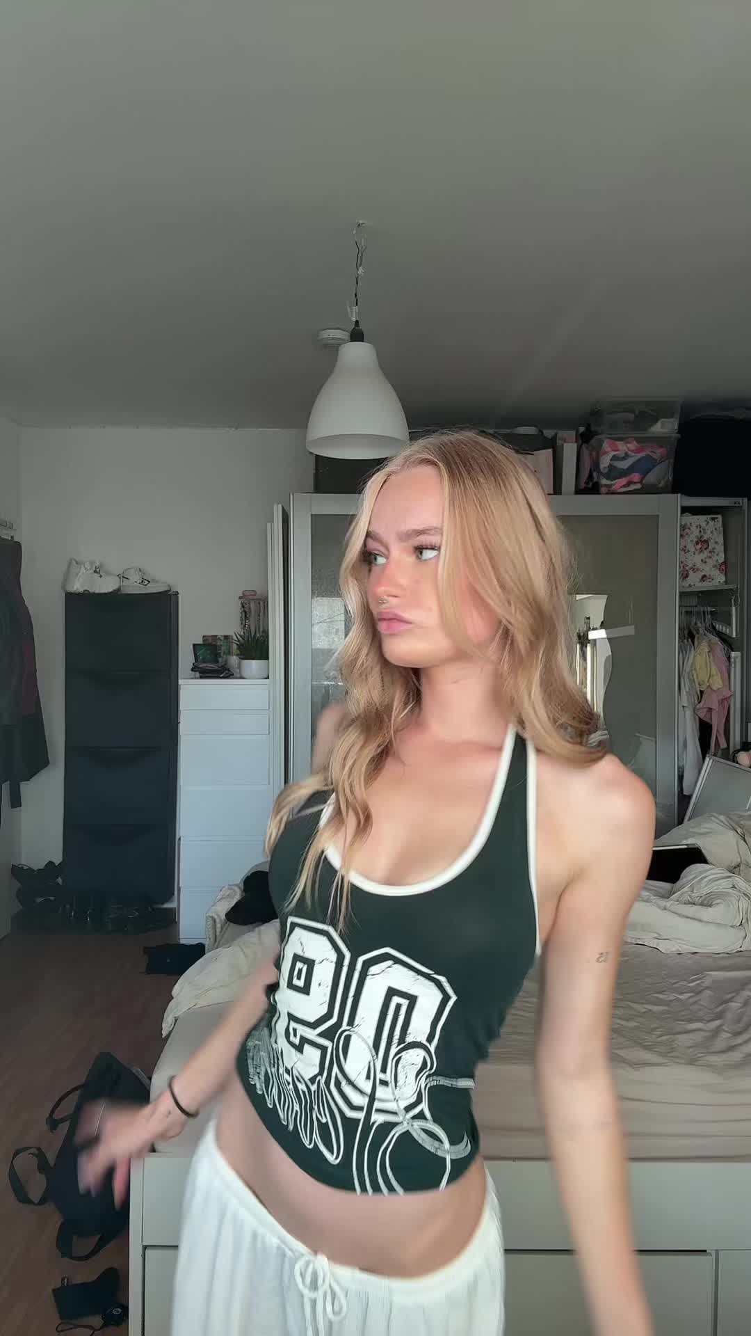 @Alyssa Haley♊︎