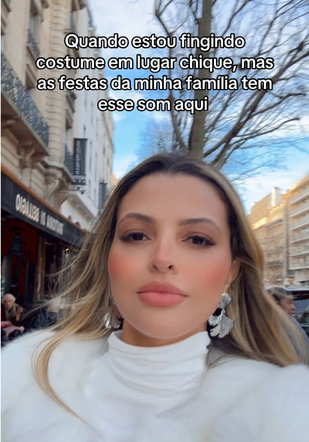 @Yara Gomes