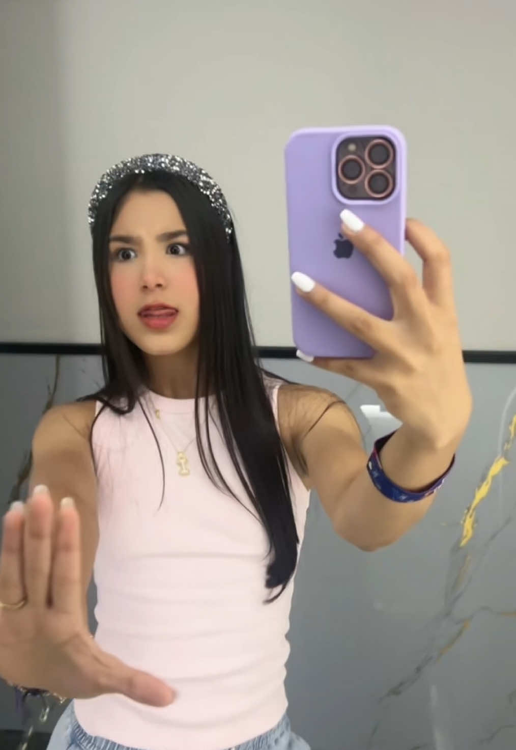 @Ivanna Ayala 🎤