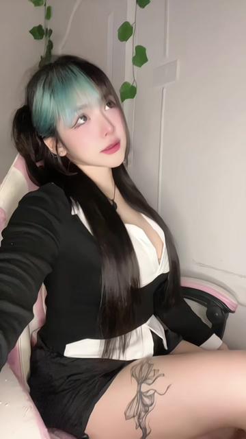 @🐬NaMi🐬