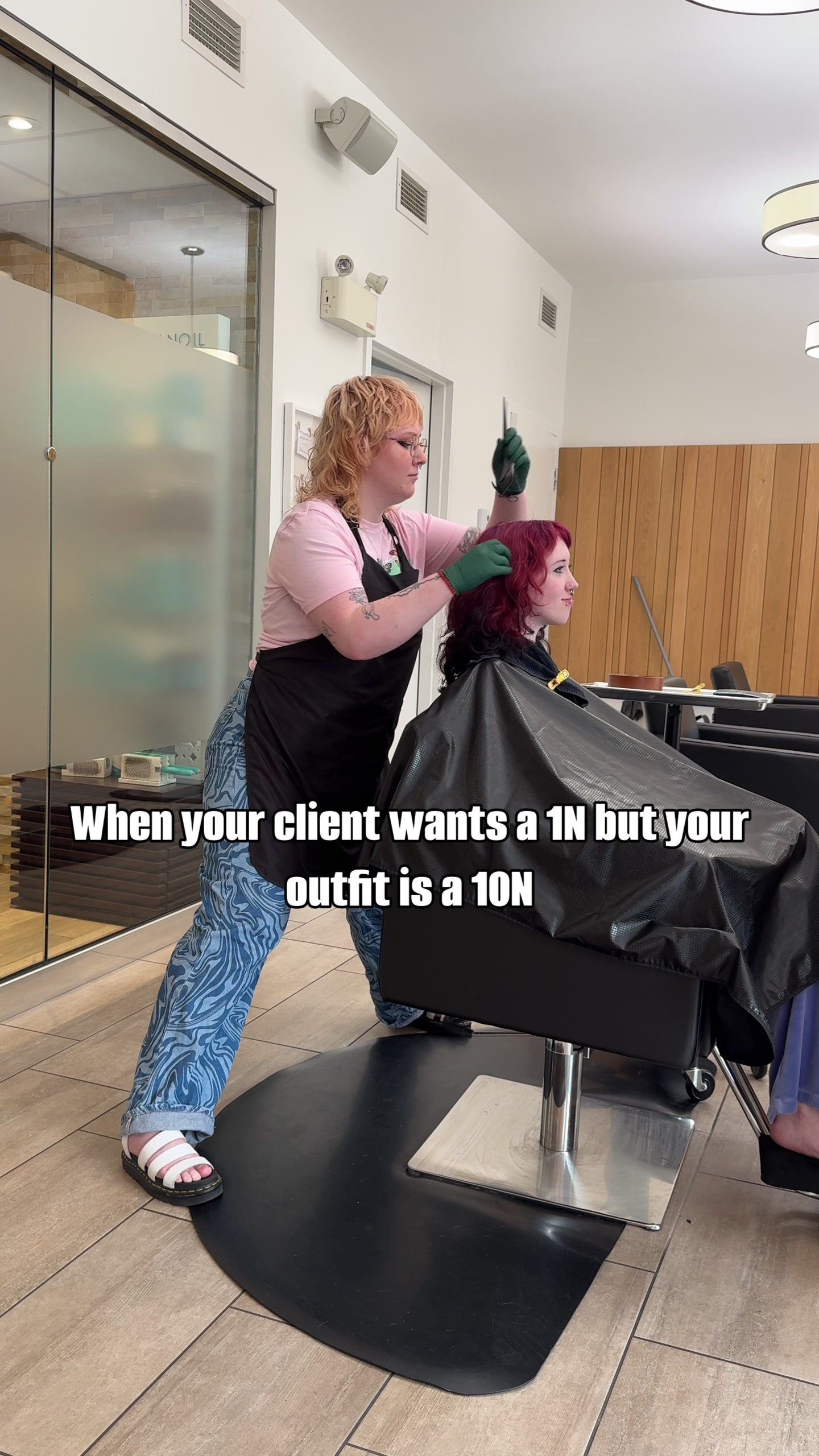 @Emily Gale | HFX Hairstylist