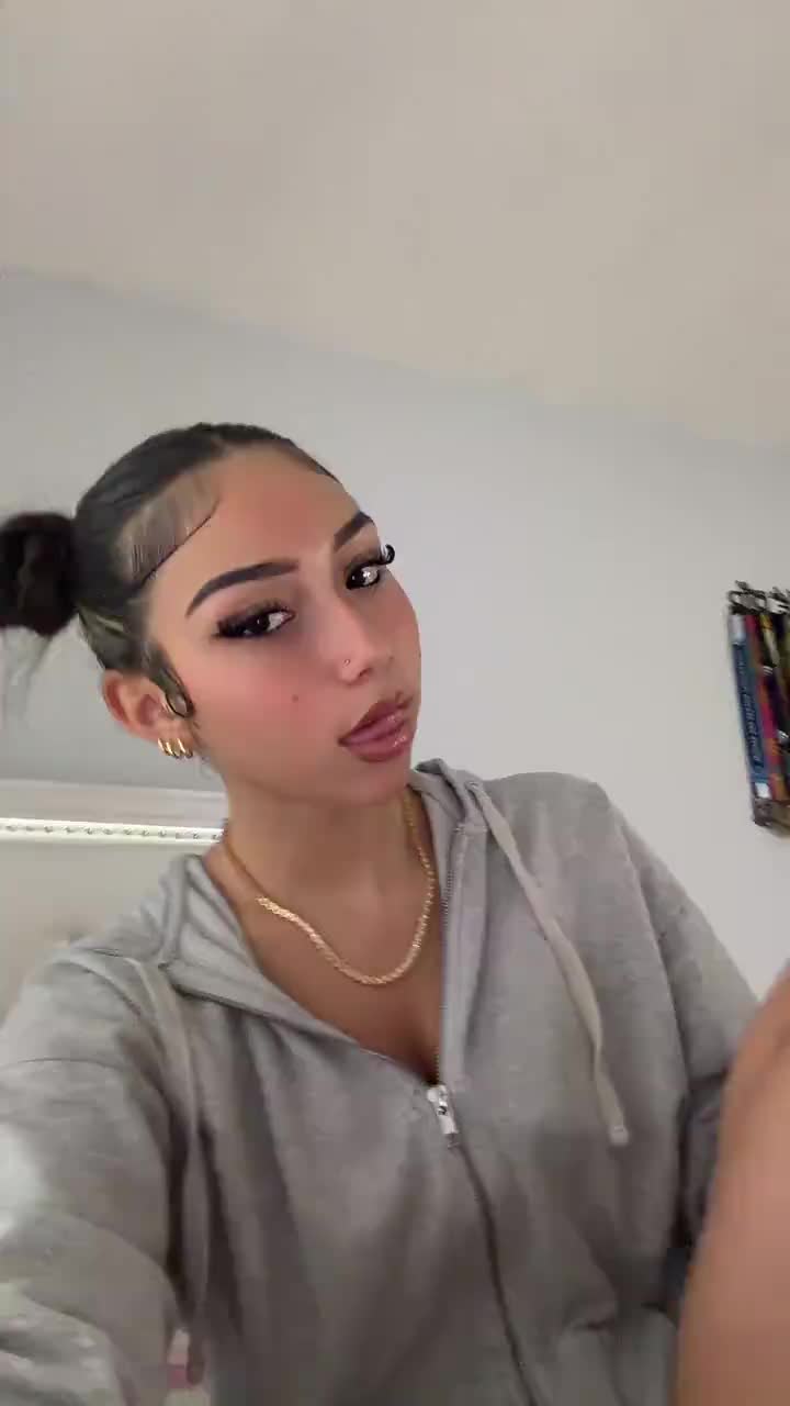 @👸🏻