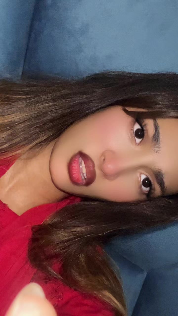 @𝓢𝓱𝓮𝓱𝔃𝓪𝓭𝓮 𝓪𝓷𝓭 Ayesha