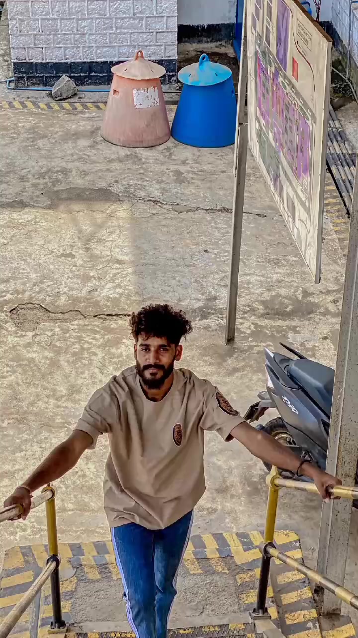 @GHOST rider vidhu👻🏍️