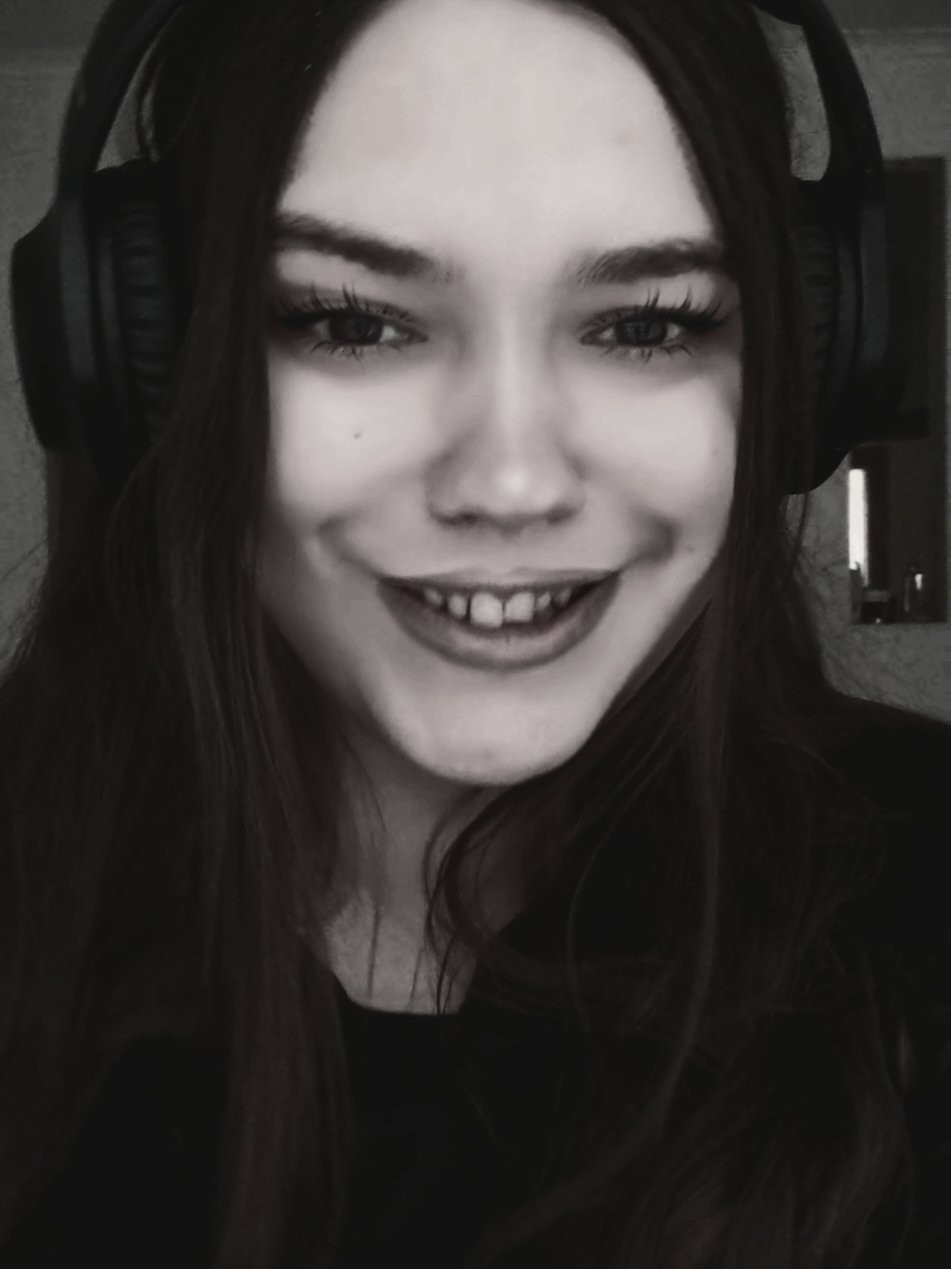 @𝗘𝘃𝗮