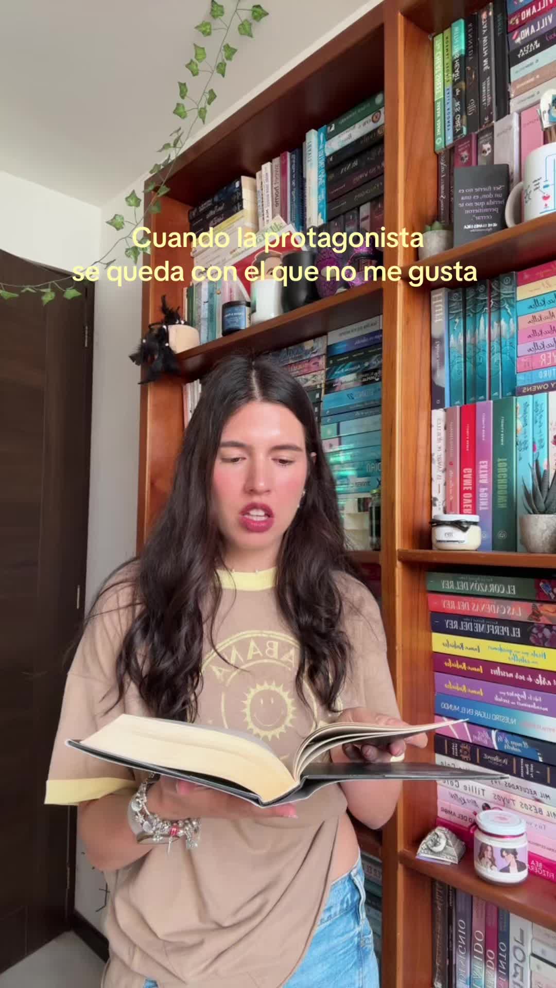 @Mariana Booker✨