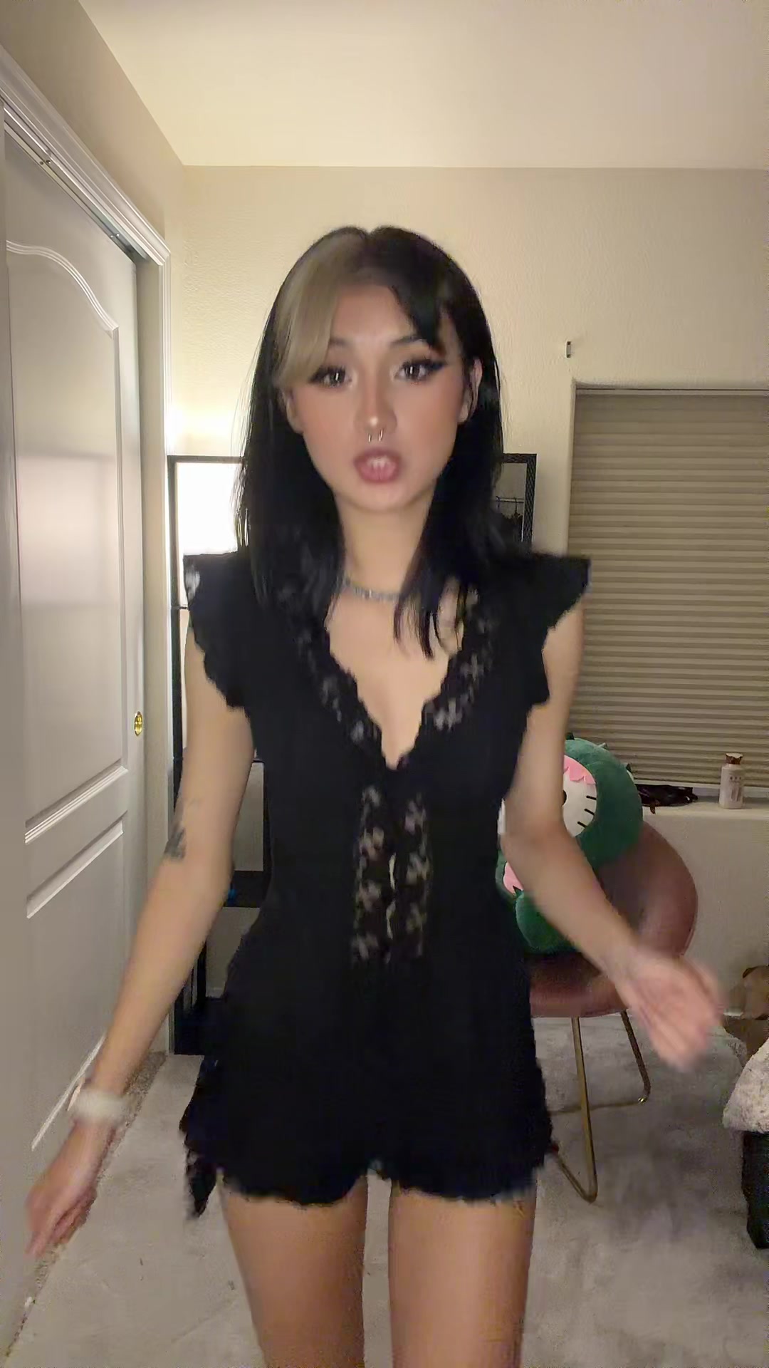 @૮ ․ ․ ྀིა