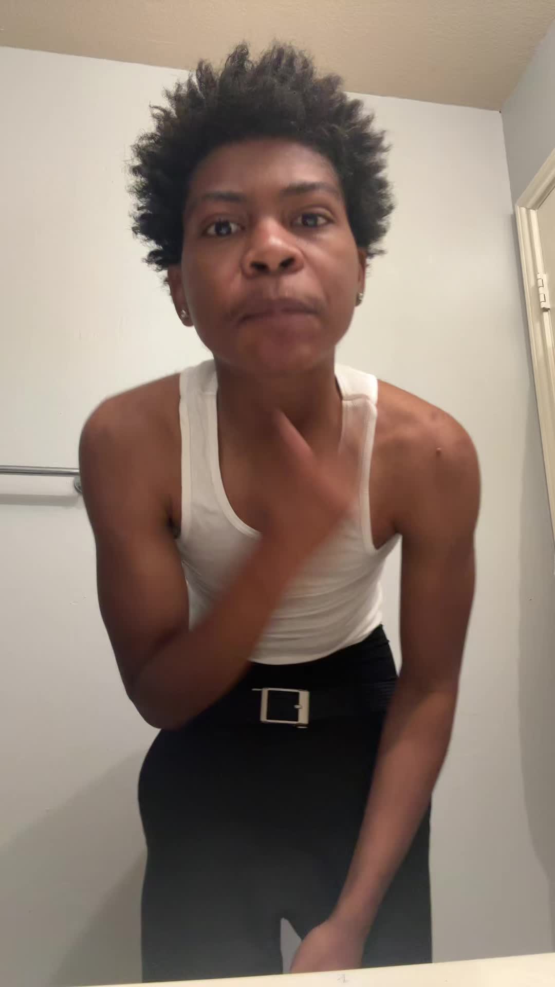 @nique