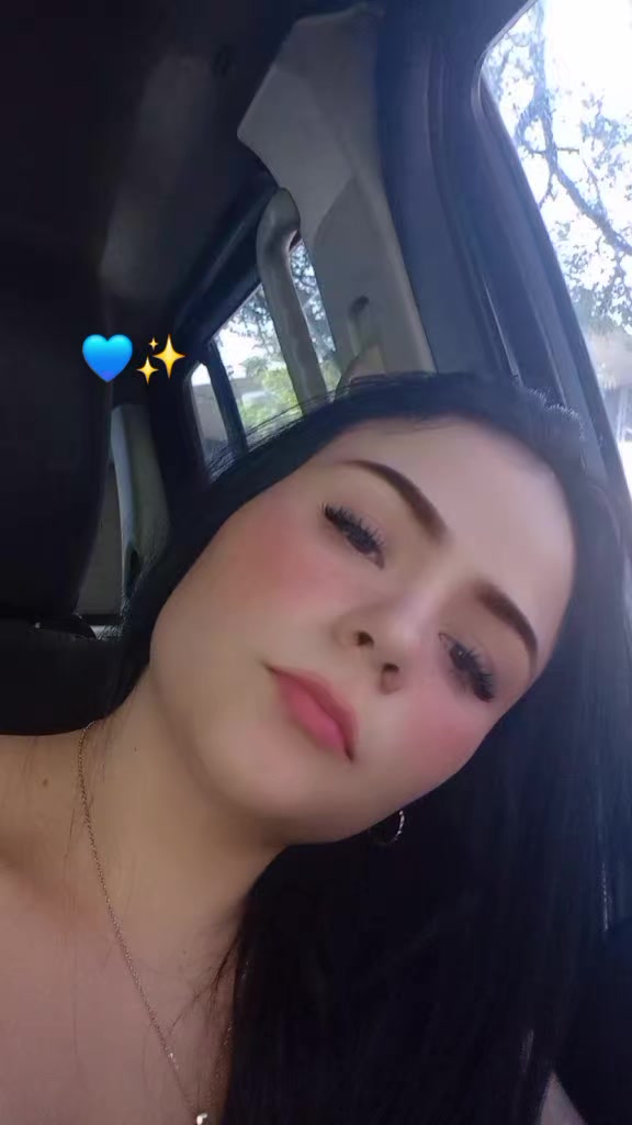 @viviana