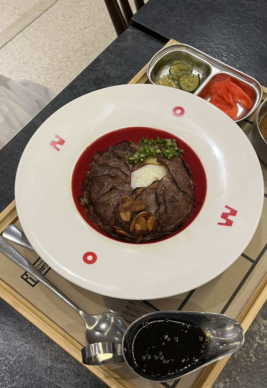 @Jayrene | food & travel