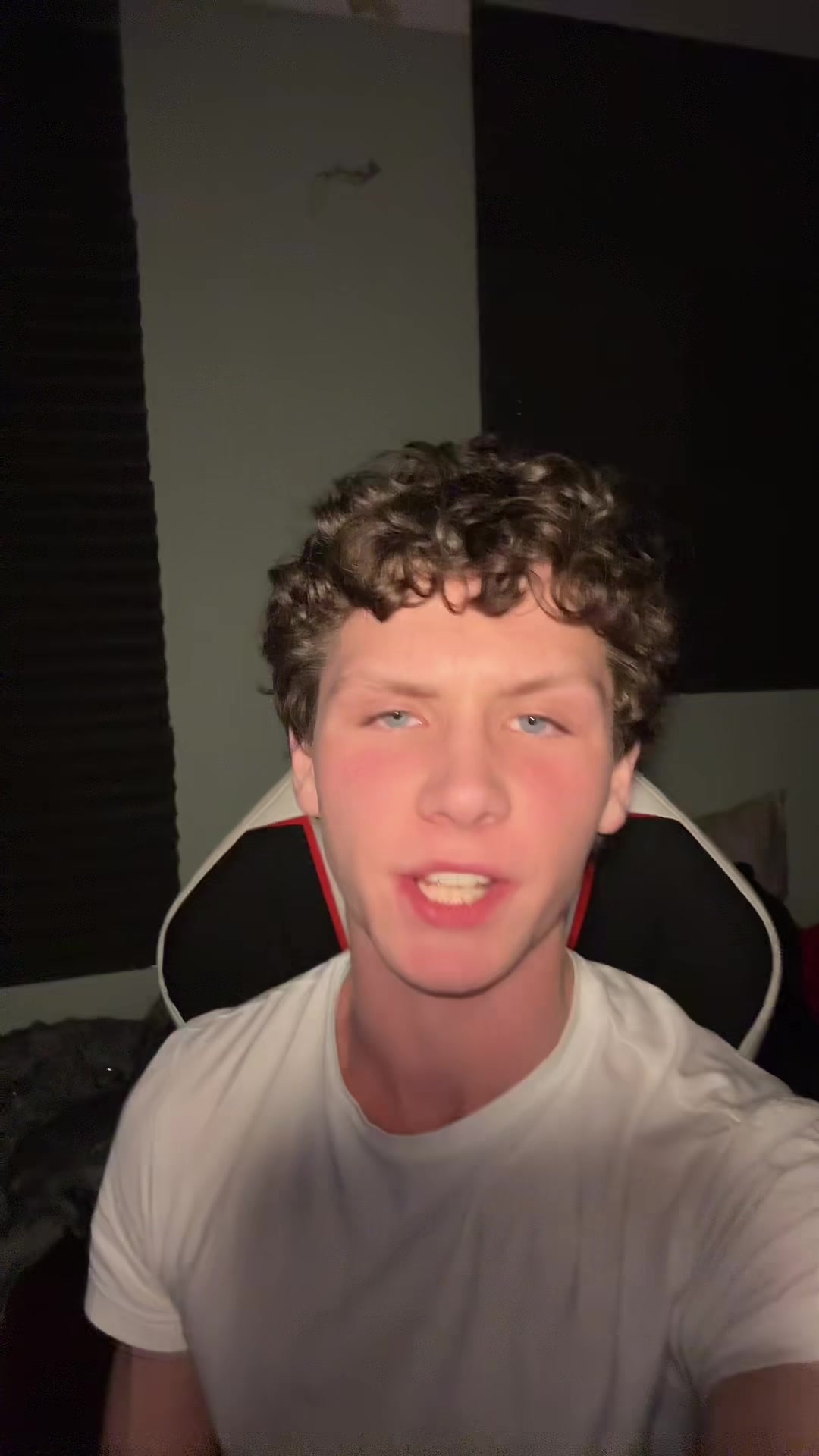 @Robinek21
