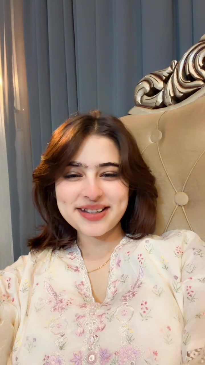 @Kainat Qureshi🕊️
