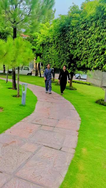 @Naeem Traveler