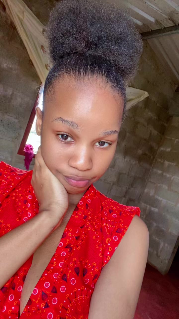 @Bayanda .🍒