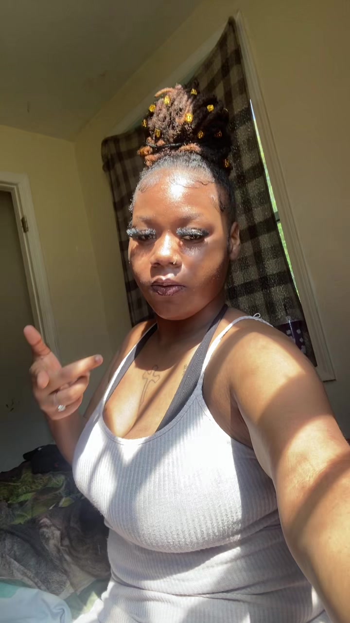 @_.liljasgloxkss