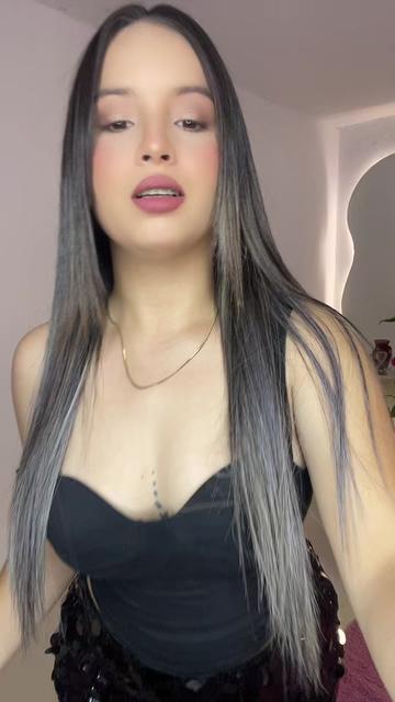 @Estefania🍒
