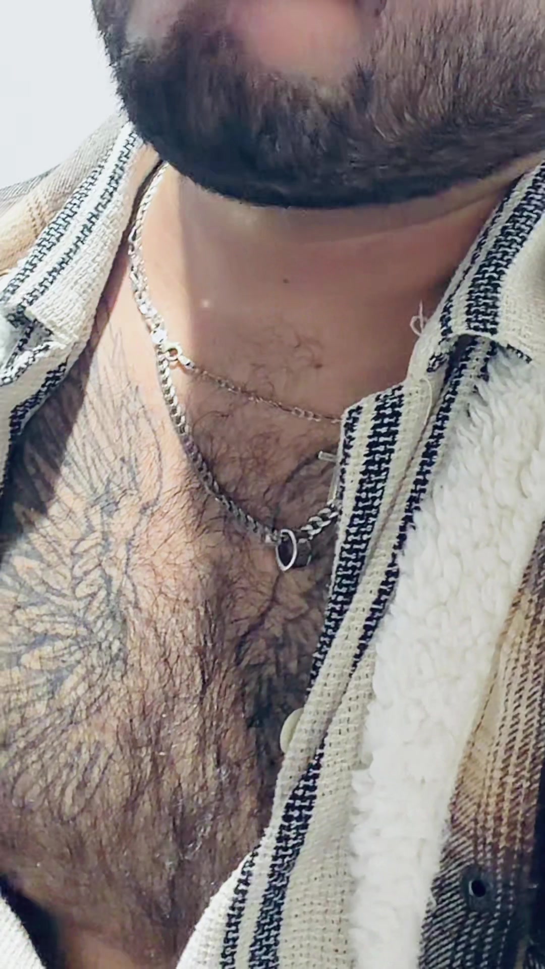 @Bebesito1212