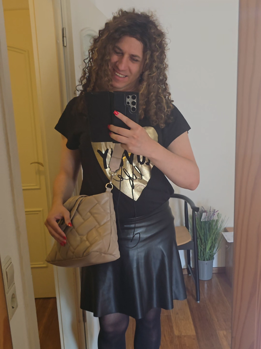 @Transgirly Jana89 Welt👠👠