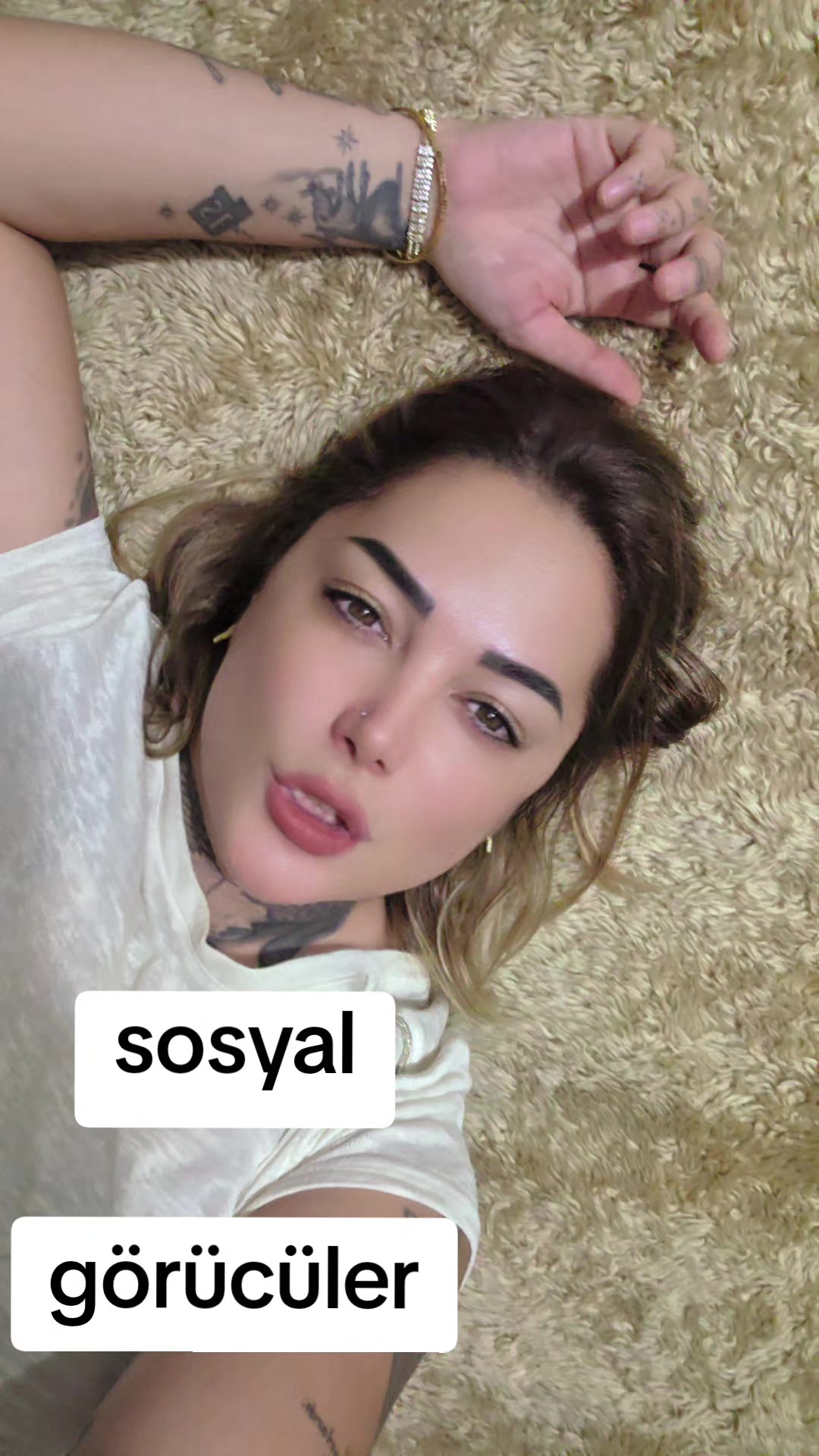 @Eylem