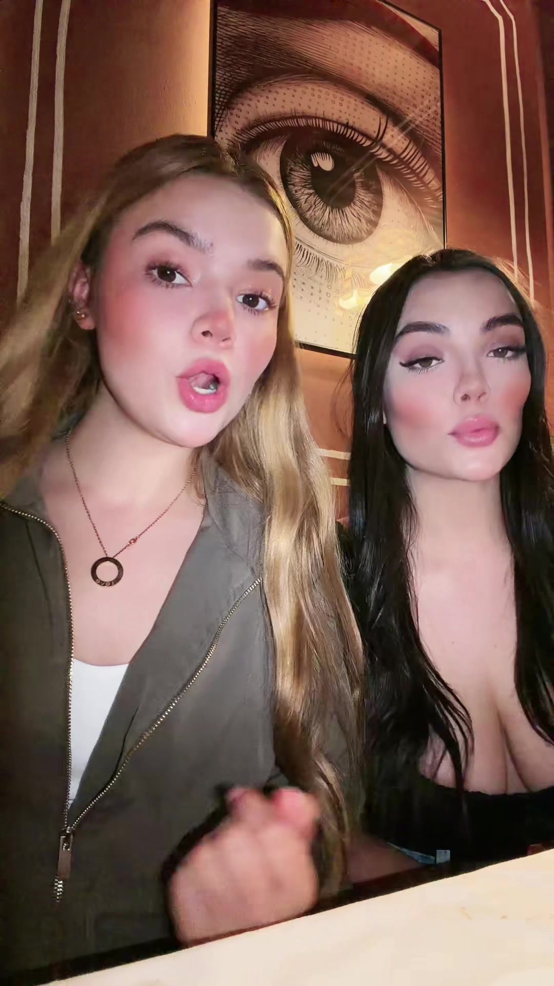 @Regina Alvarez