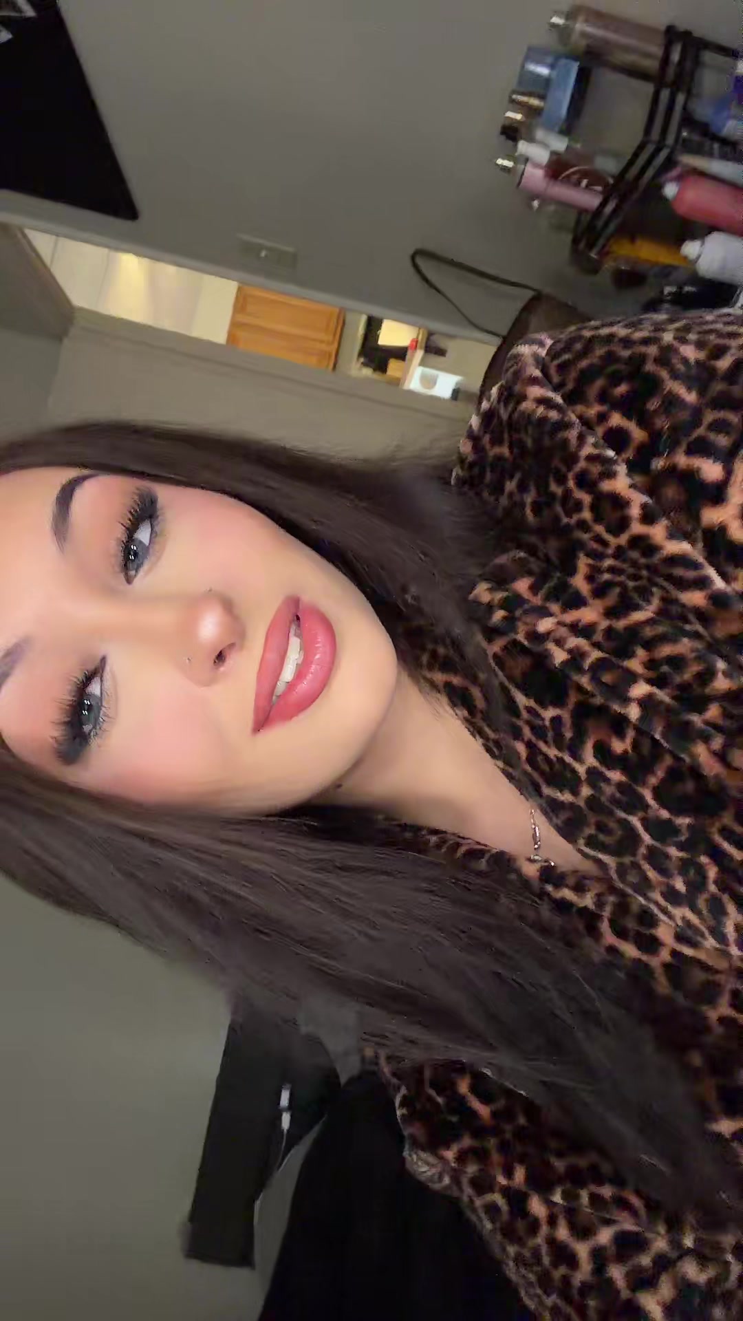 @🖤🗡𝓝𝓪𝓷𝓲 🗡🖤