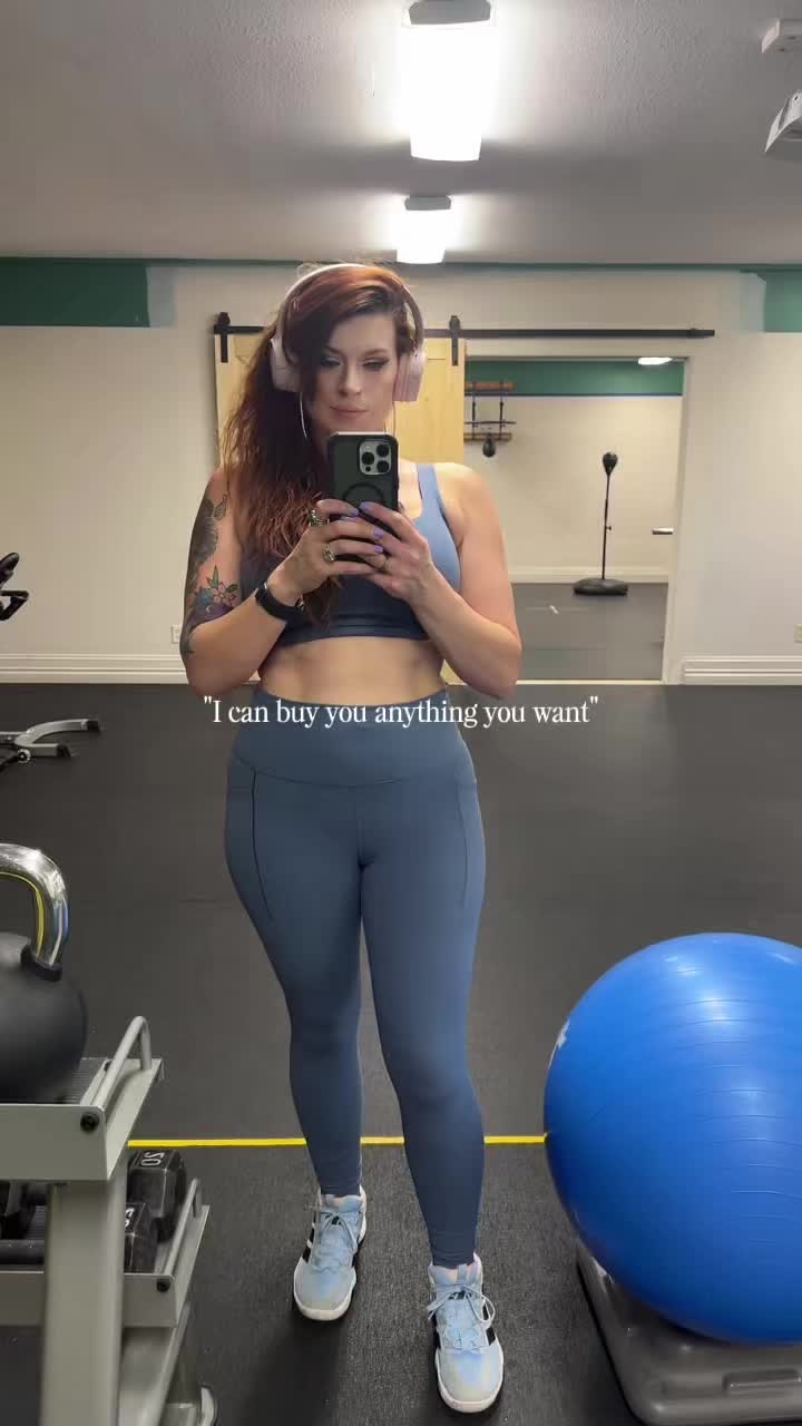 @HeyToriHayman