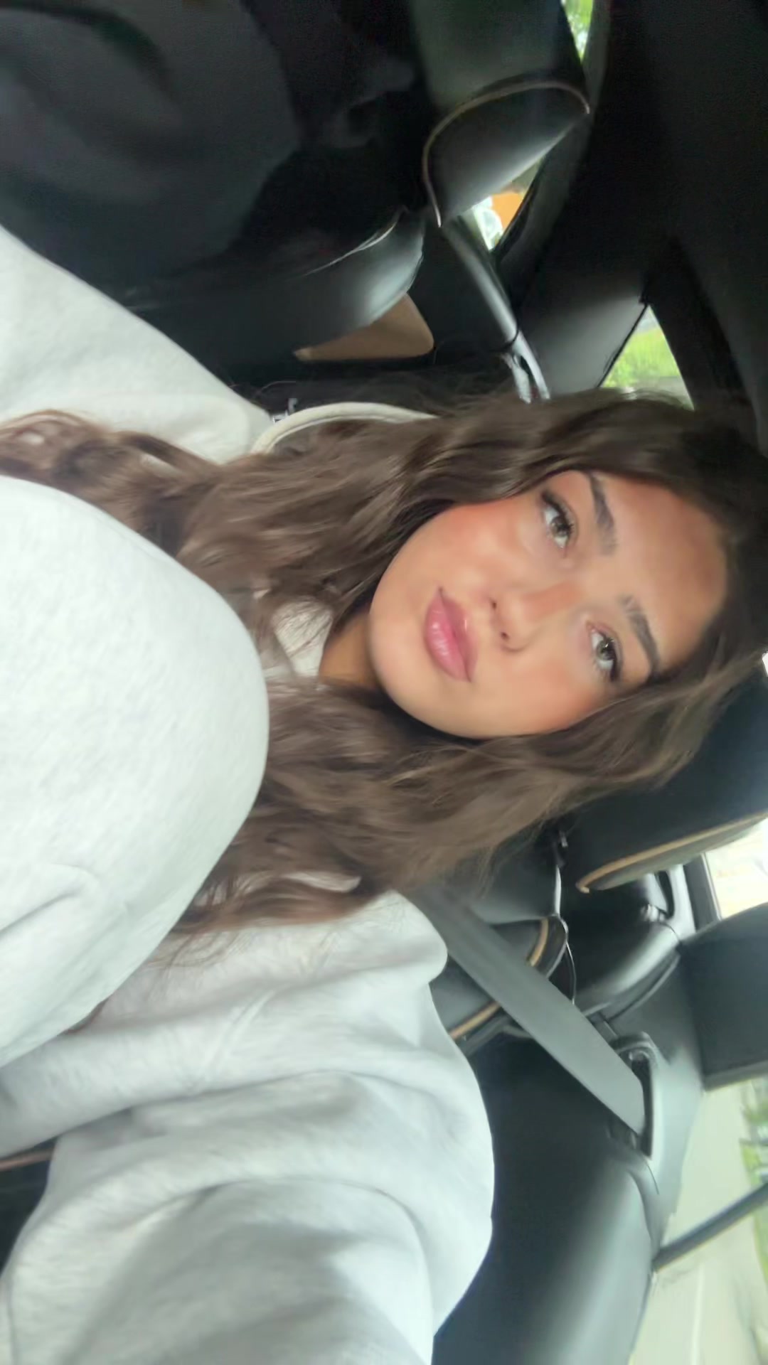 @elnaz