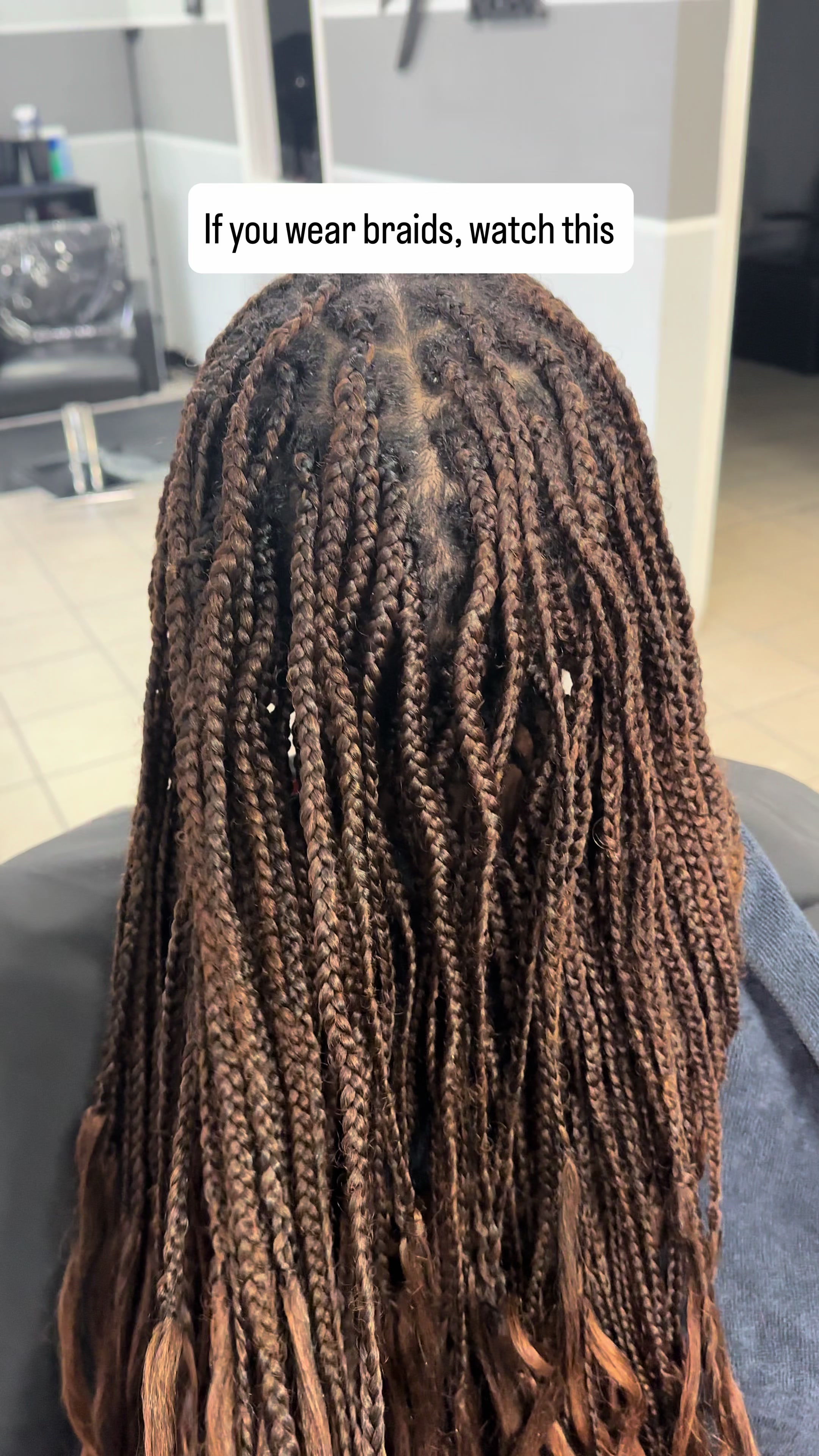 @Strawberricurls | Hairstylist