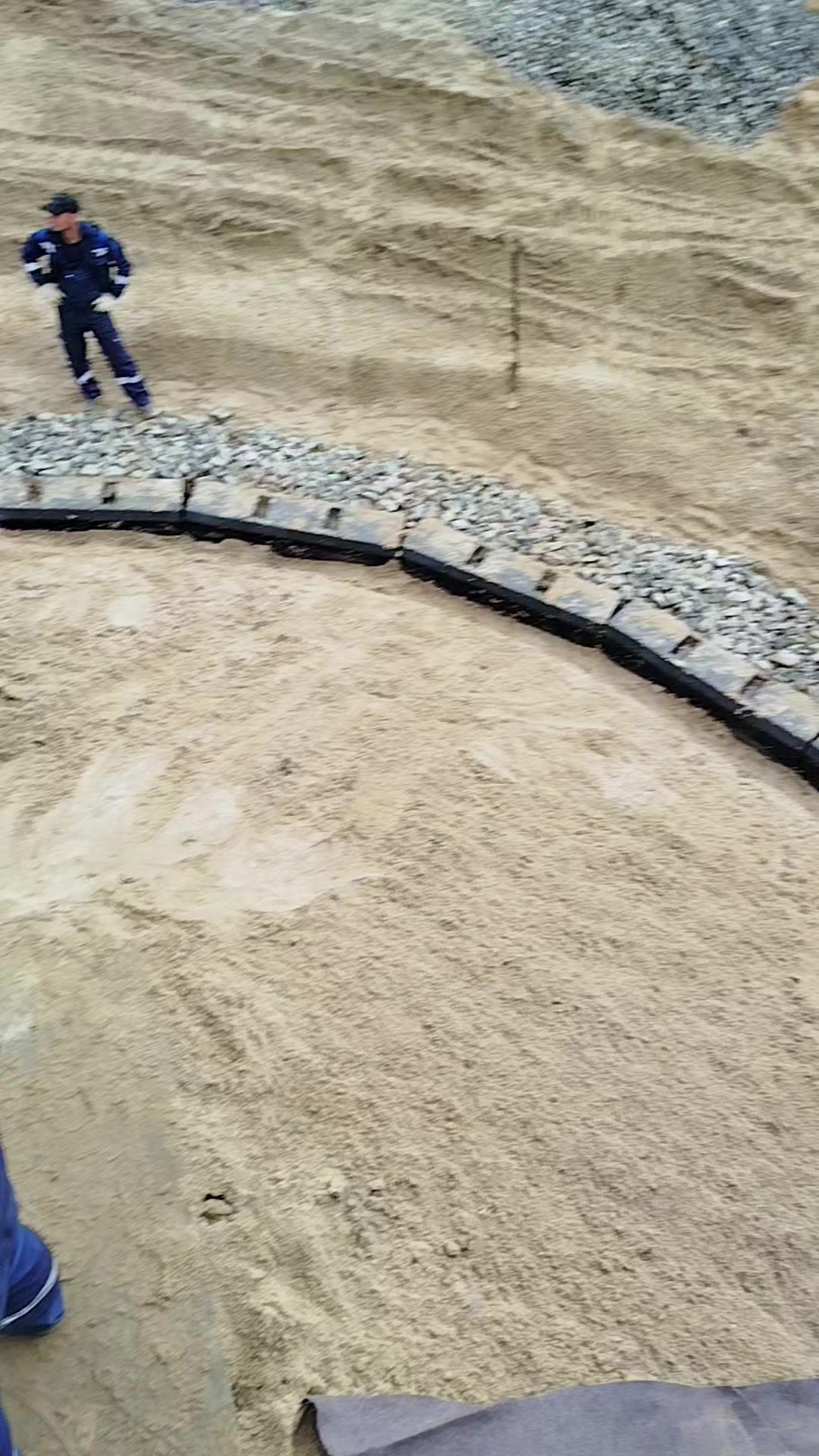 @user84082137233534