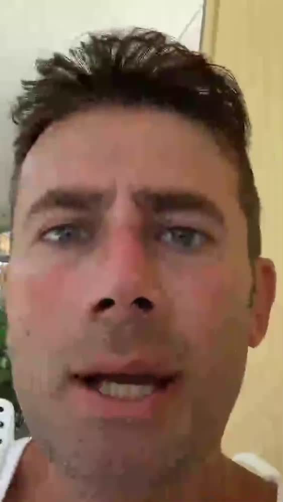 @MaNiG0LDo