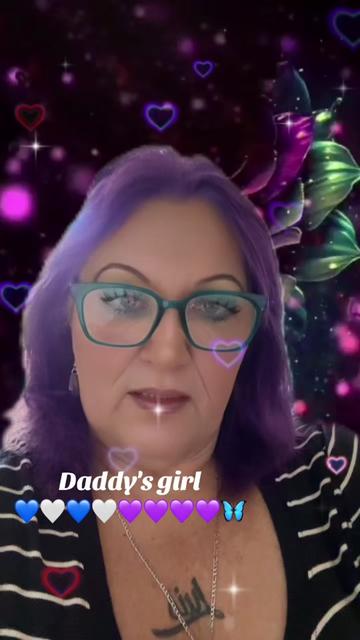 @💙🤍Daddy's girl 💜🦋