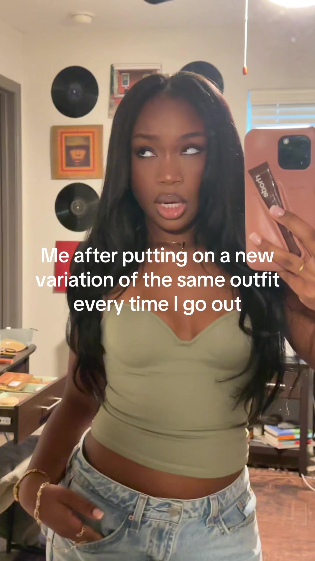 @shaniya