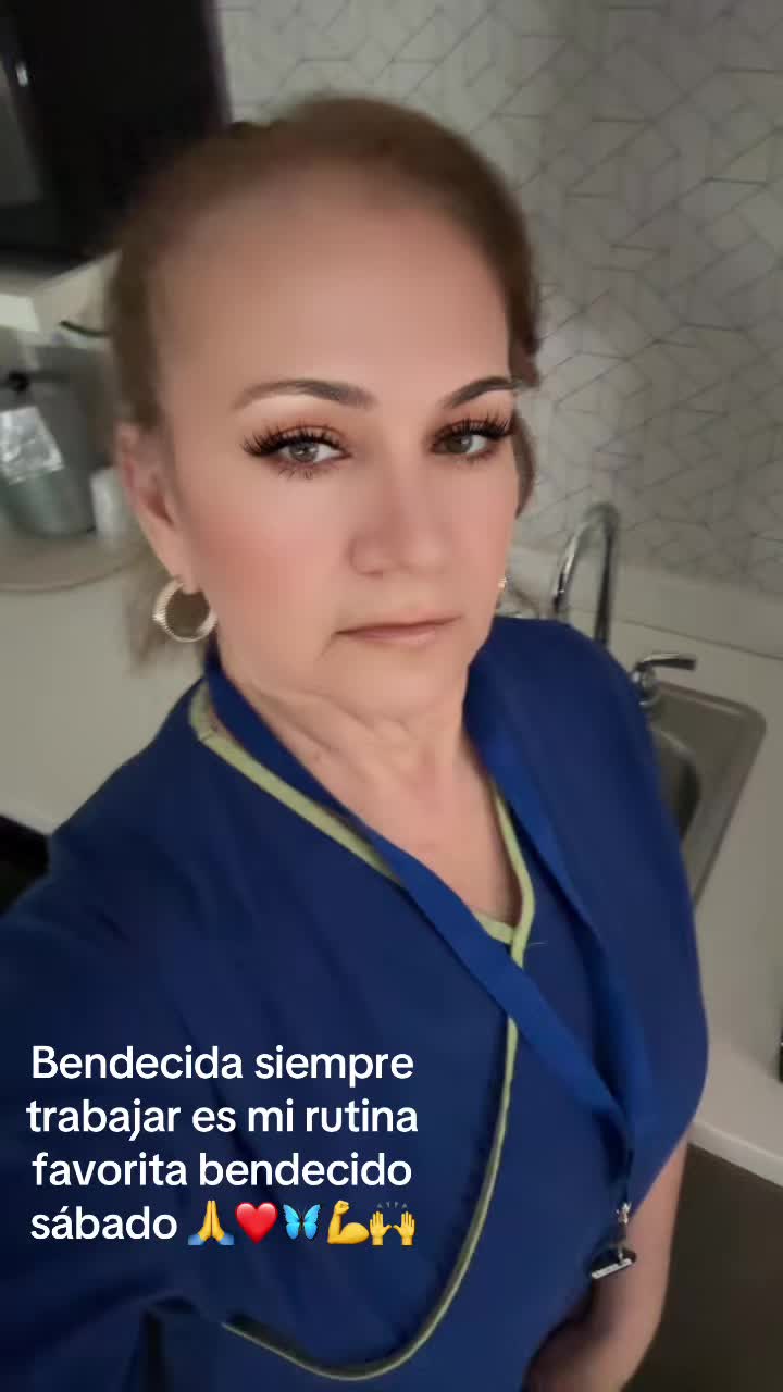 @rosasandoval1010Rosy Sandoval