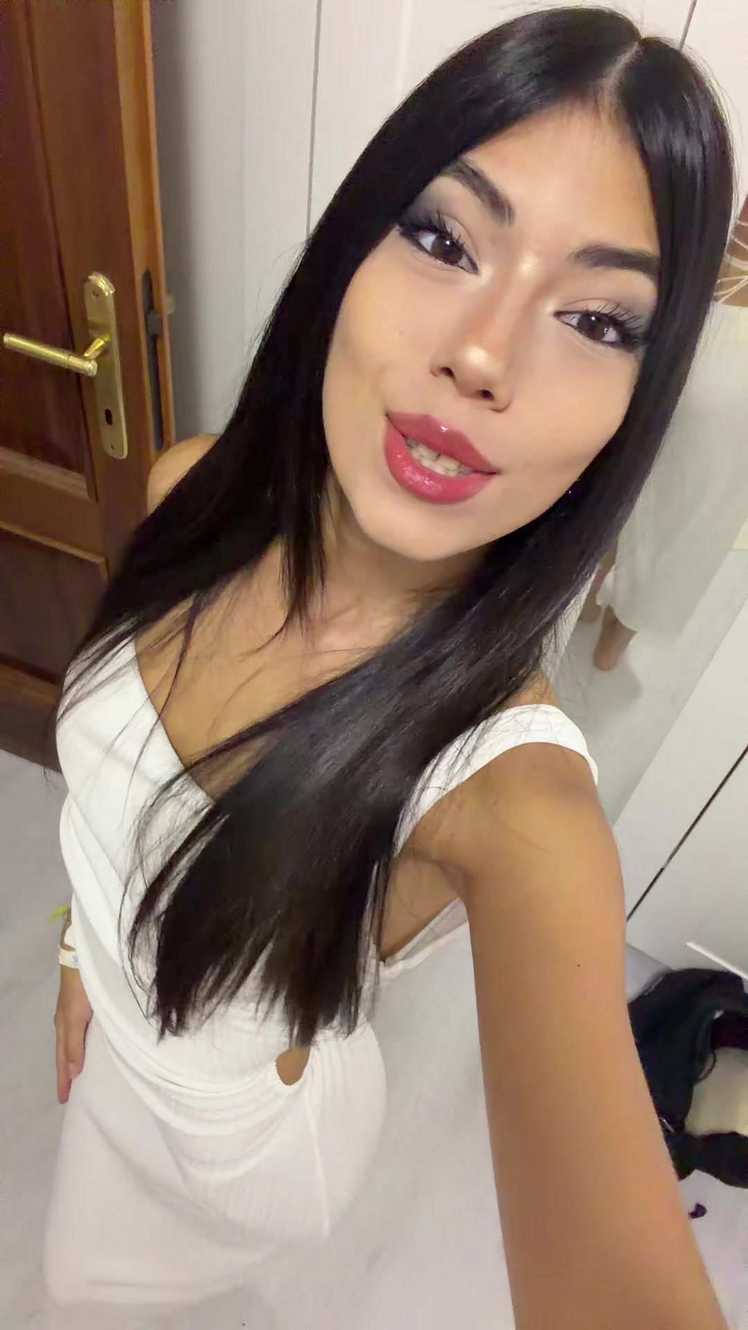 @💋🇵🇪