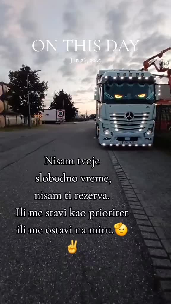 @&Scaron;meker ✌️✌
