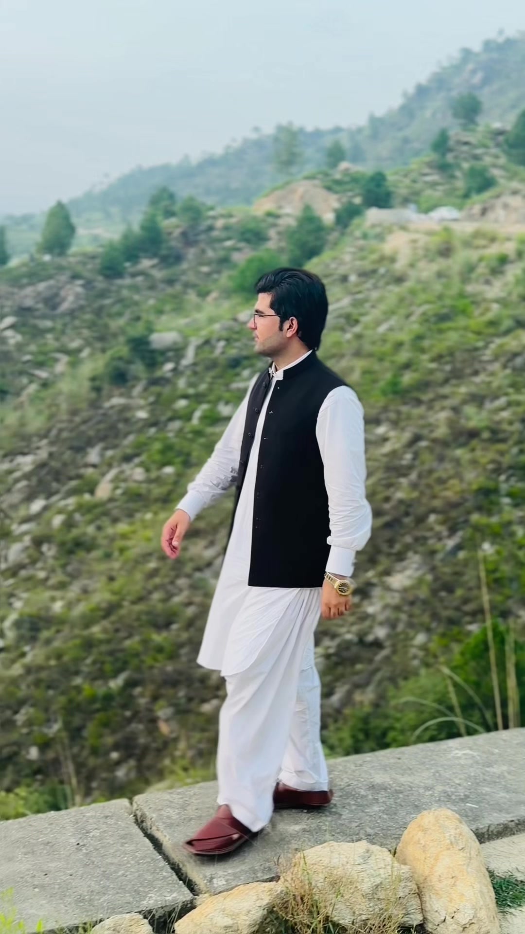 @🦋👑_HaمzOo _Khaن👑🦋