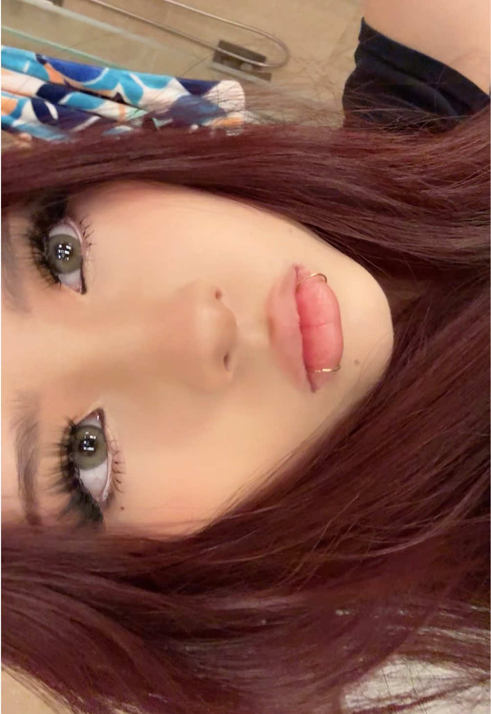 @￶