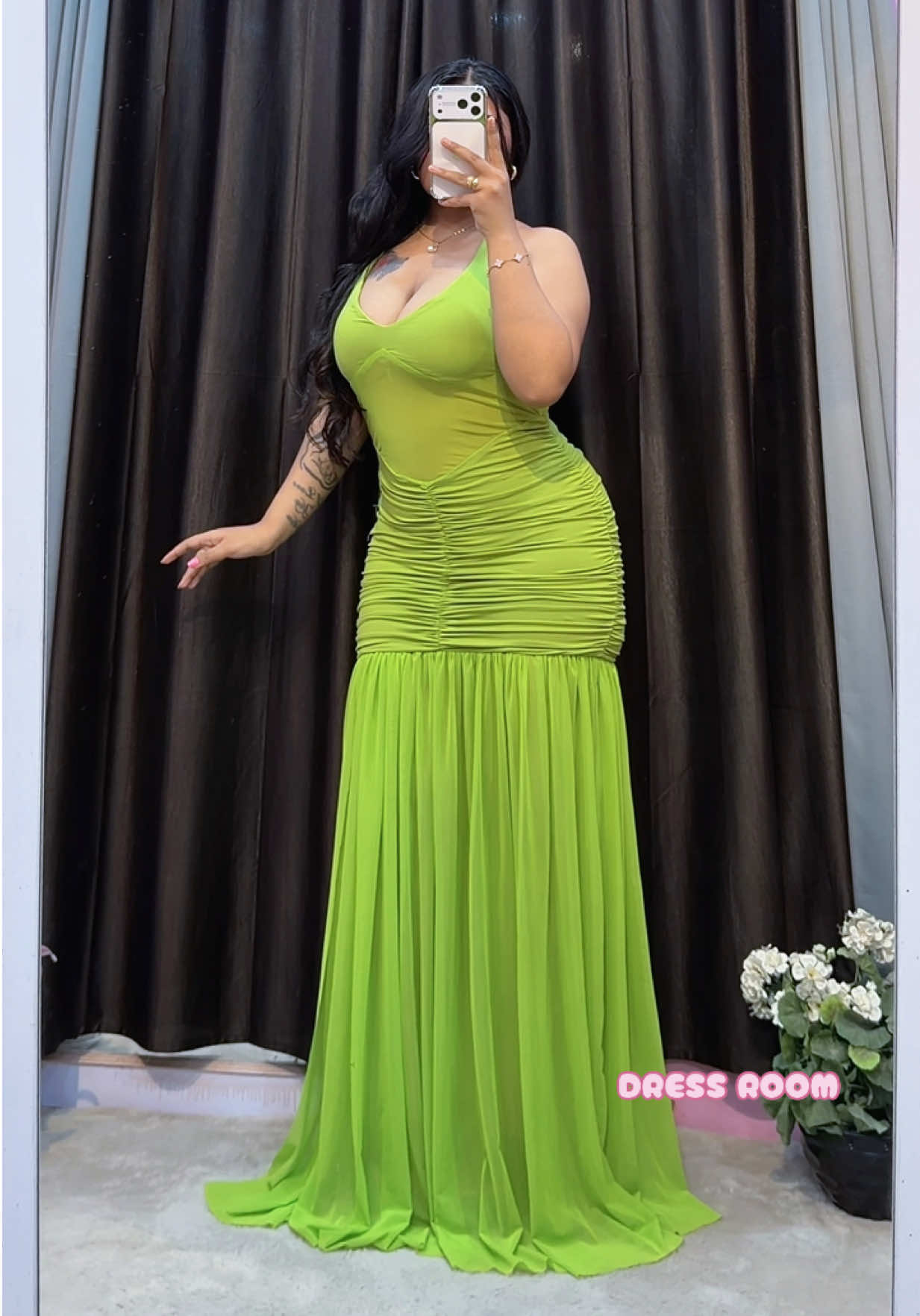 @Dress_Room_Official