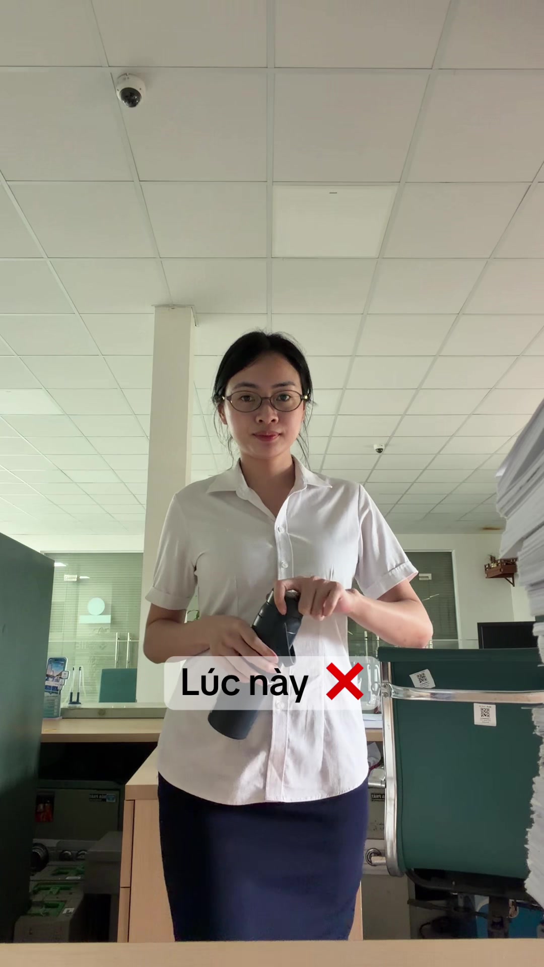 @Làm gì giờ này chưa về?