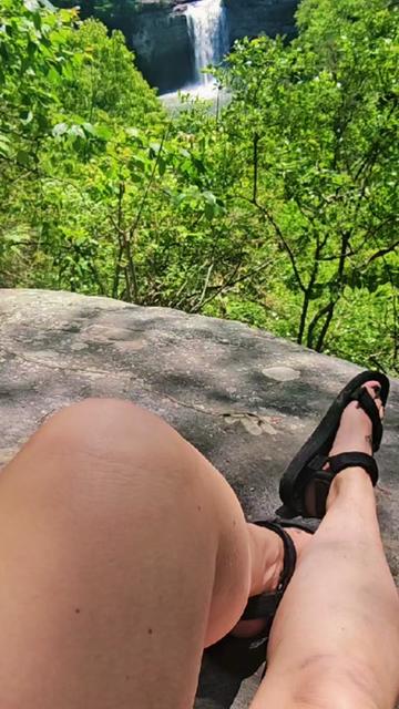 @Victoria🏔Alabama hiker girl