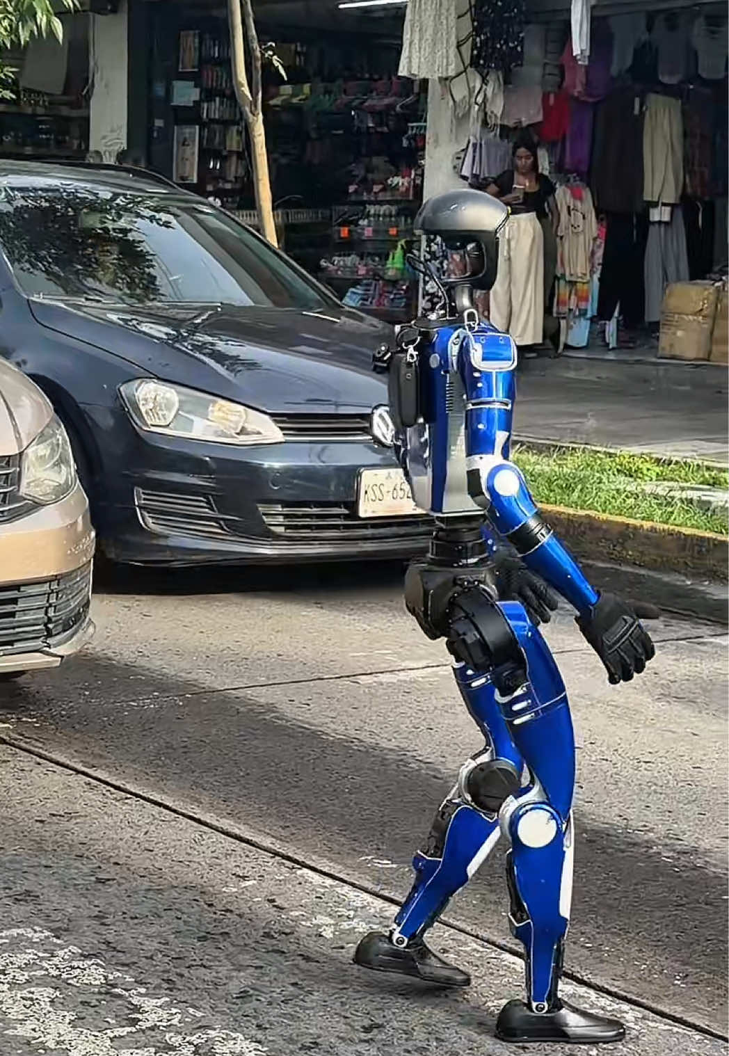 @FIERROBOT!