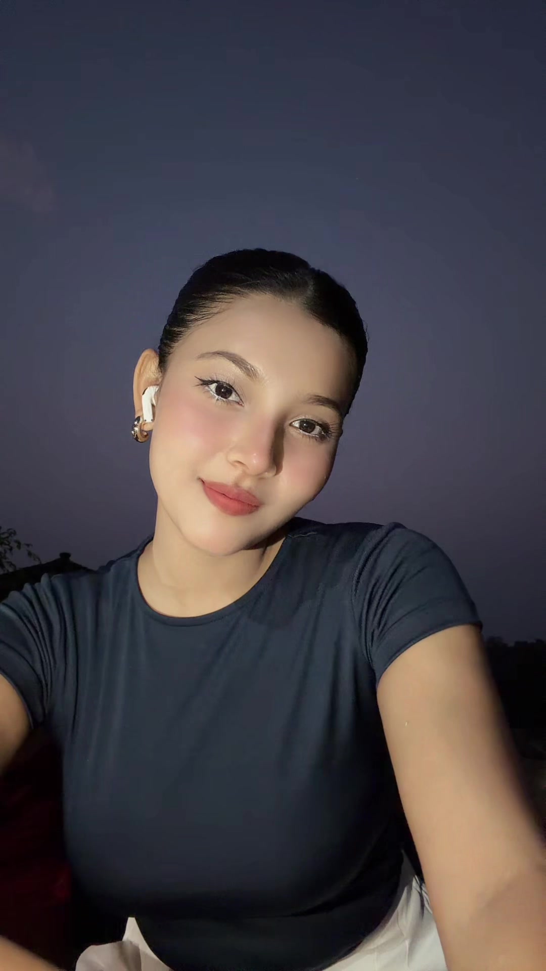 @Anu🇳🇵