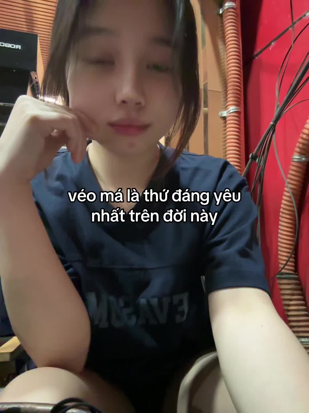 @Út Thuý🇻🇳