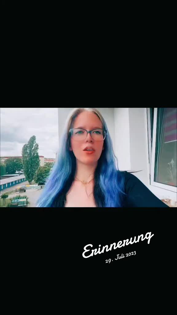 @Celina⚡️🖤
