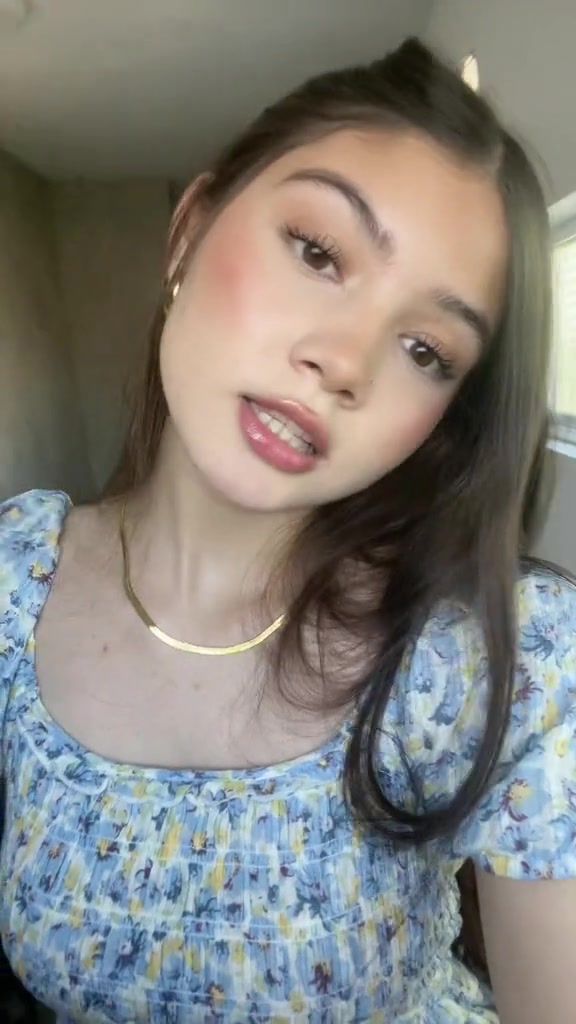 @<3