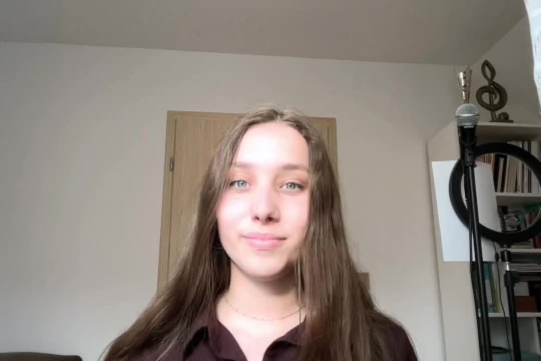 @zuziawróbel