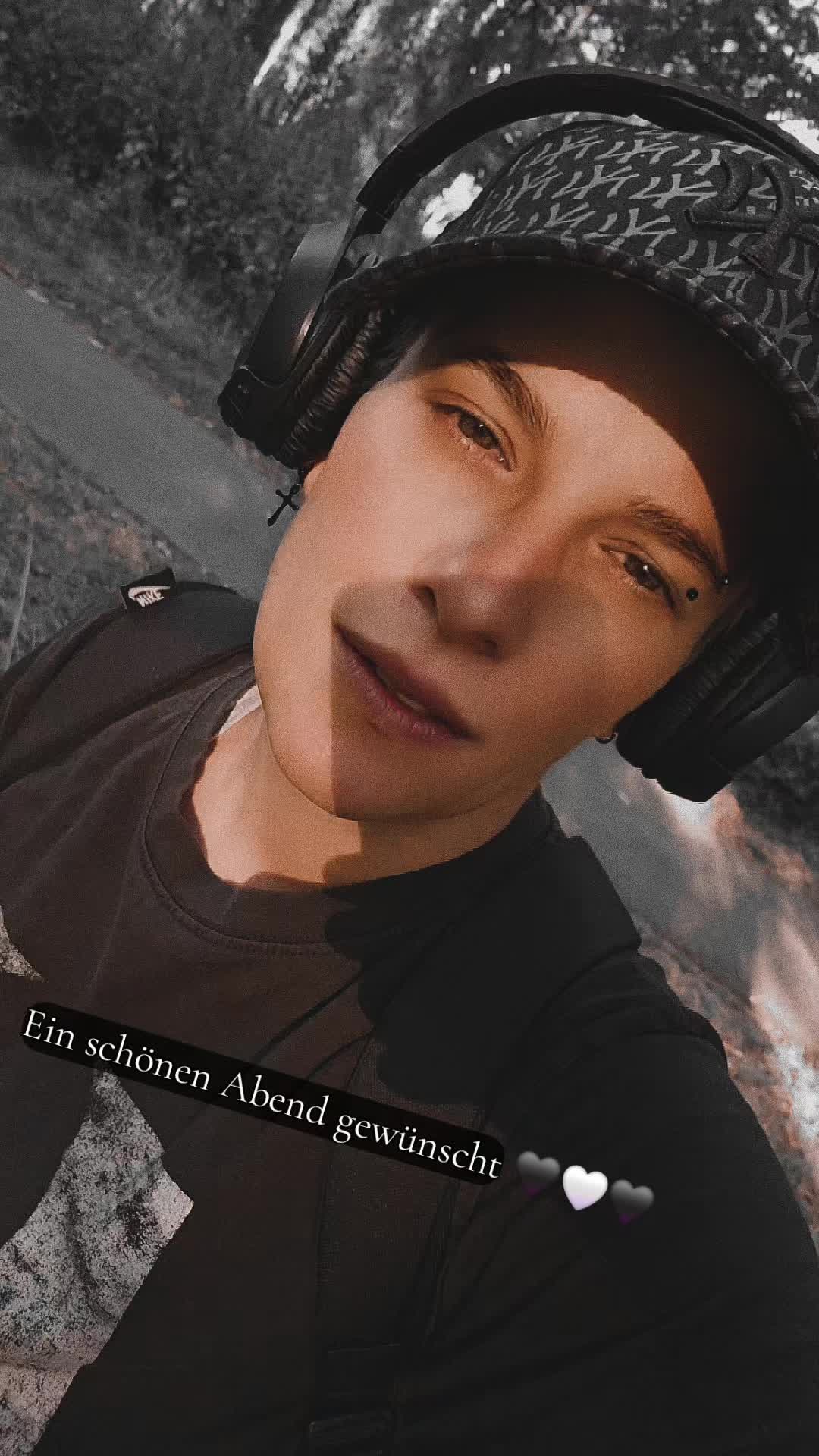 @Rehäuglein