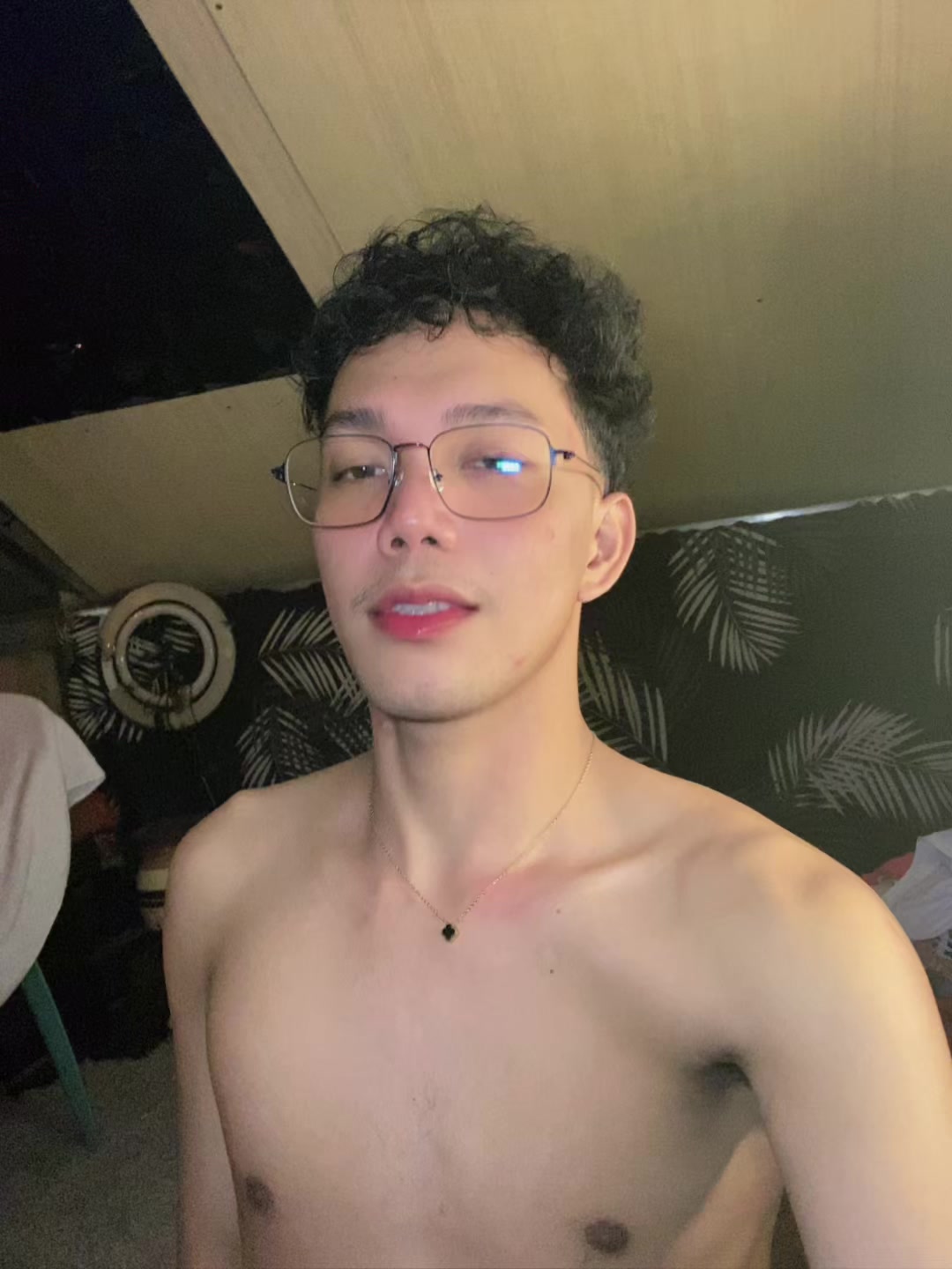 @Geloliciouzz